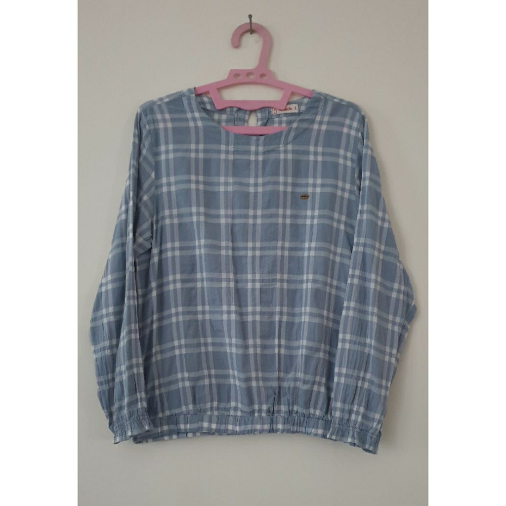 Baju Atasan CORNICHE Size L Kotak²