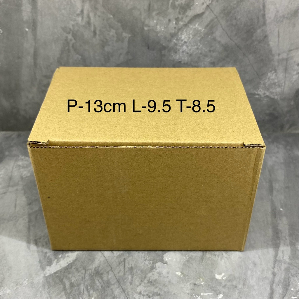 

Kardus packing kemasan ukuran p13 L9.5 T8.5 bekas kemasan import 10 pcs
