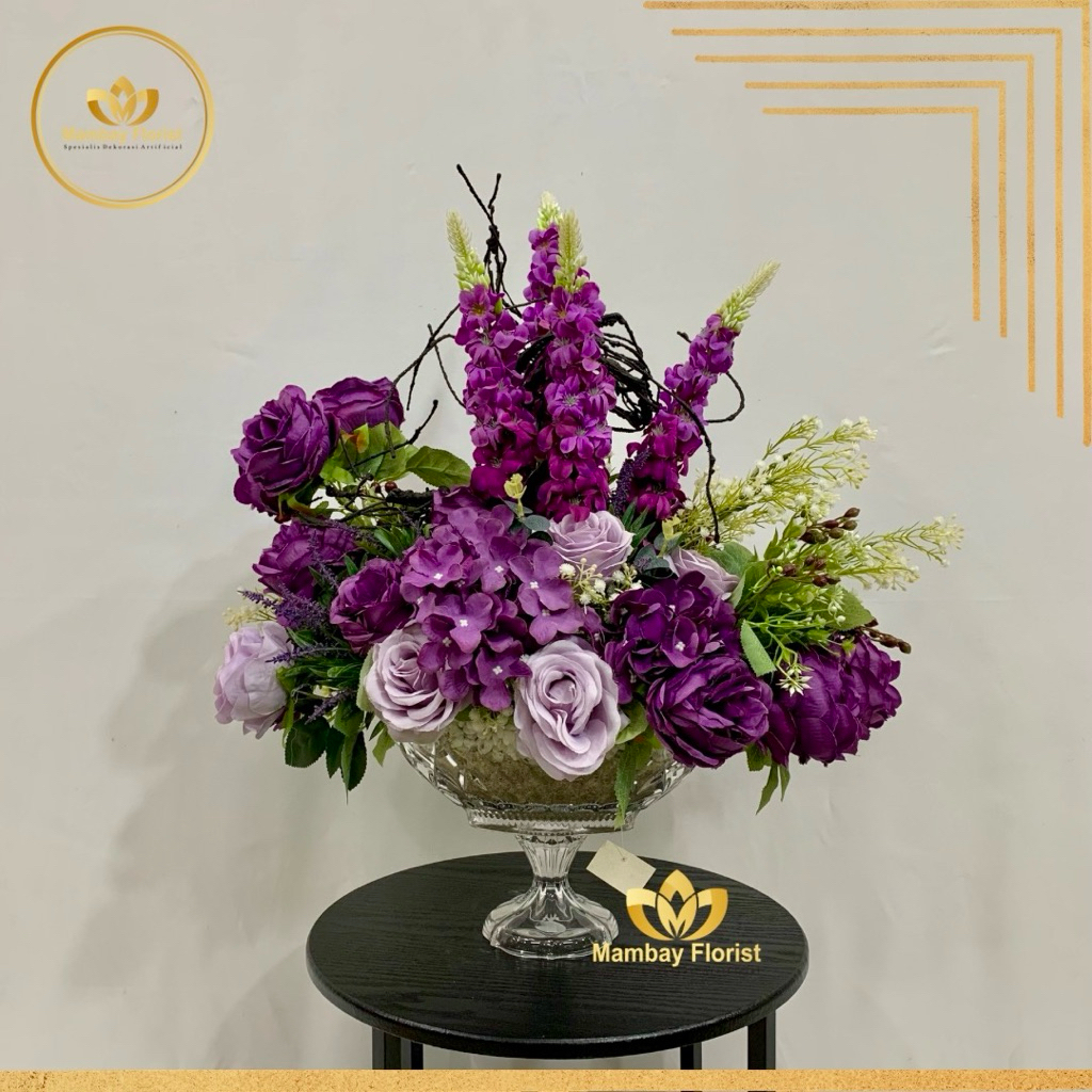 Rangkaian Bunga Meja Tamu