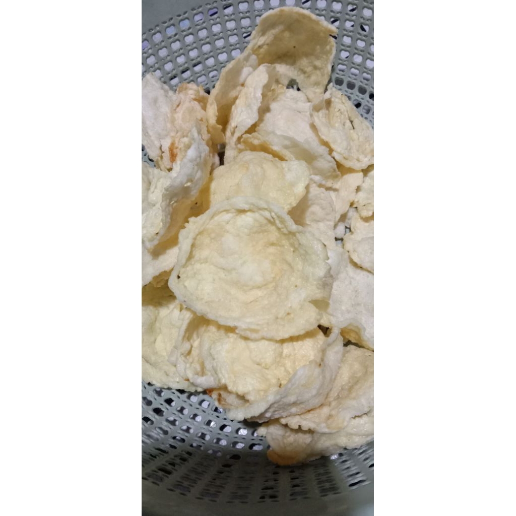 

emping mlinjo mentah asli ukuran 250 gram