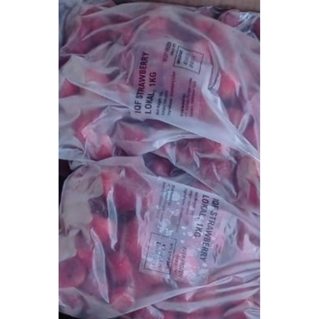

frozen strawberry stroberi stoberi buah beku 1kg