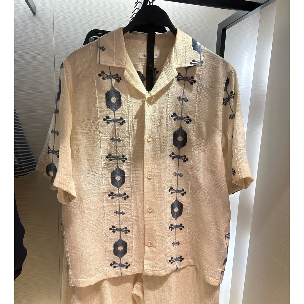 Kemeja Lengan Pendek Motif Pria Zara