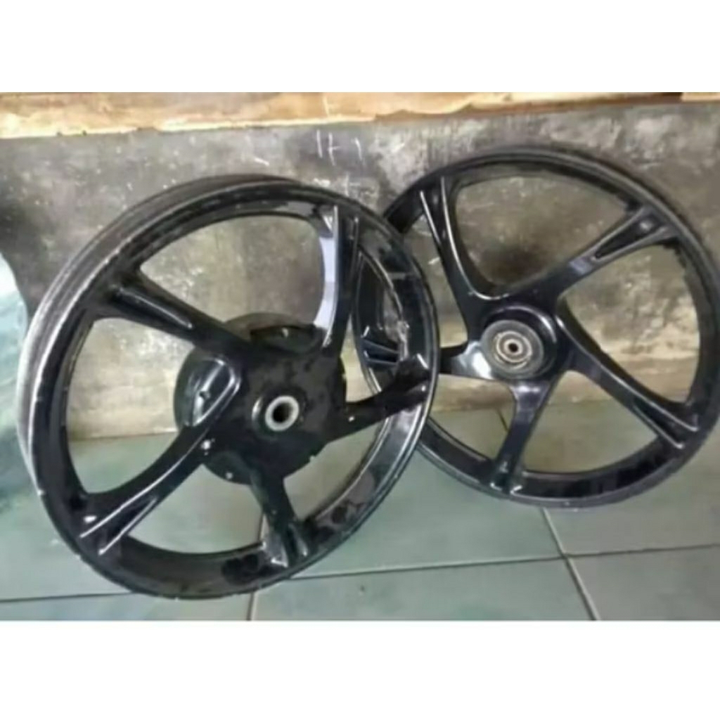 velg pelk depan belakang Yamaha Mio j Mio soul GT 115 Mio gt Fino fi 115 seken original copotan moto