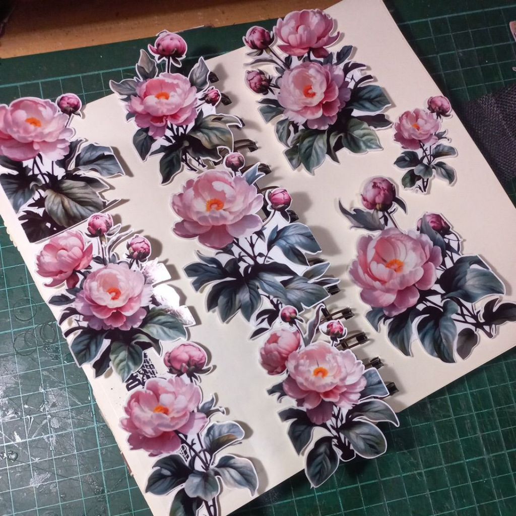 

ARTDOESWORK BIG Peonies stiker Transparant