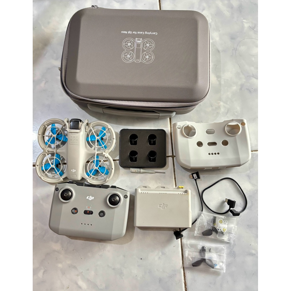 Drone DJI Neo Fly More Combo Second Like New