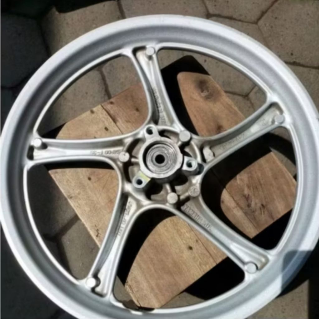 VELG/PELEK DEPAN MOTOR MIO J, MIO GT, SOUL GT 115, FINO FI 115, X-RIDE 115 ORIGINAL COPOTAN SIAP PAK