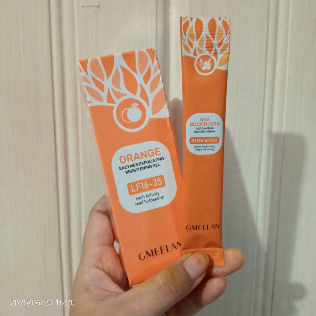 Gmeelan Orange Exfoliating Whitening Gel / Peeling gel perontok daki