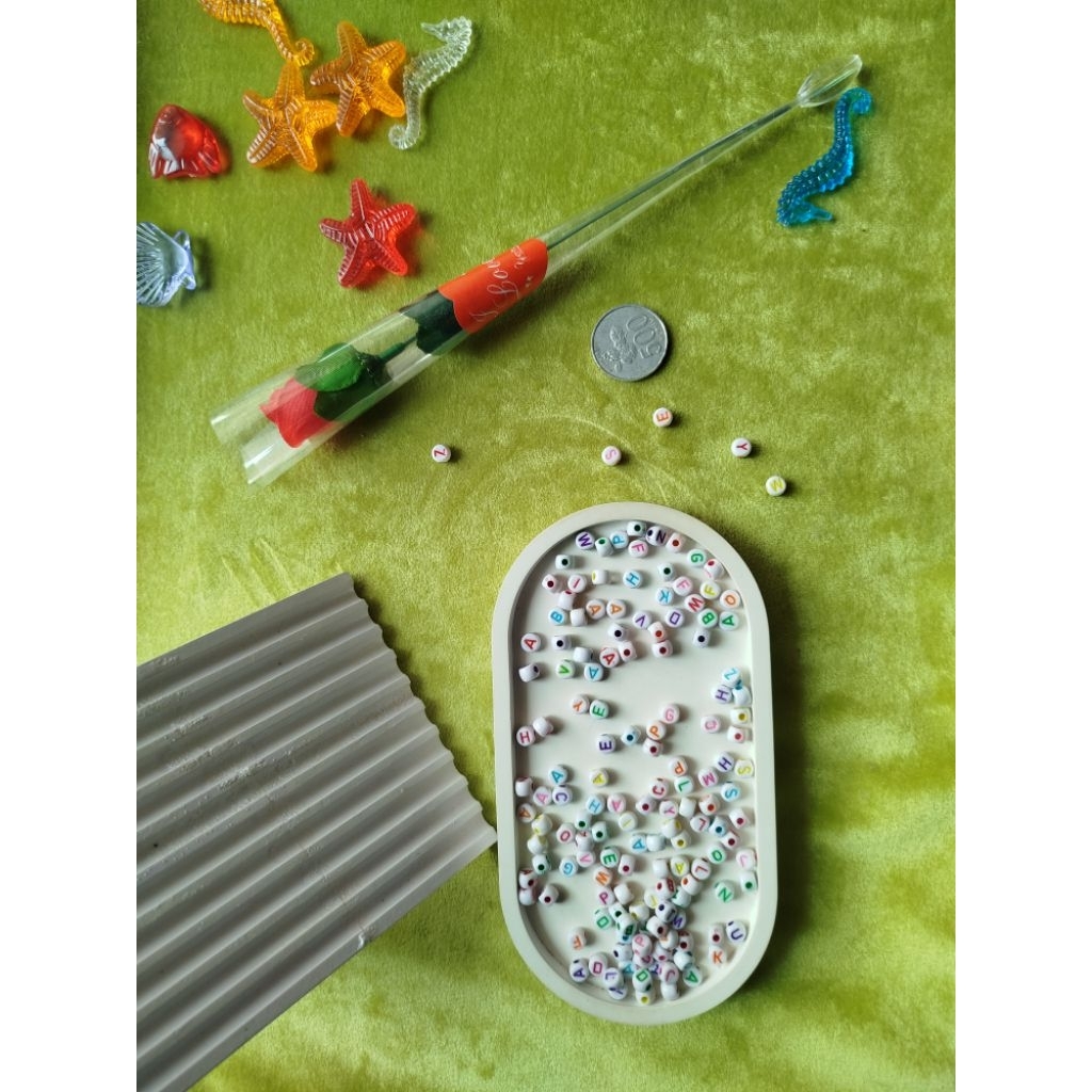 10 gr Manik Murah Huruf Bulat Pipih Warna / Mute Alfabet / Huruf 6mm