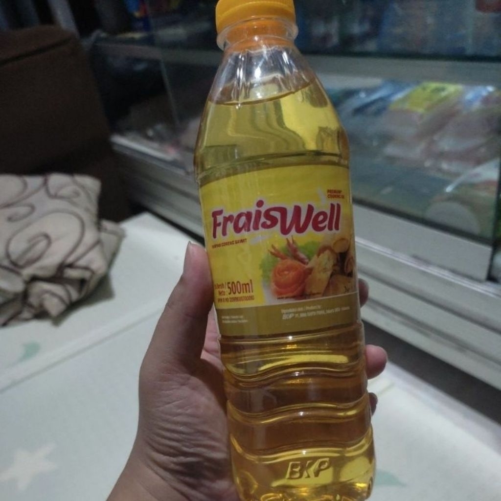 

Minyak Goreng Fraiswell 500ml 1karton isi 12pcs/botol