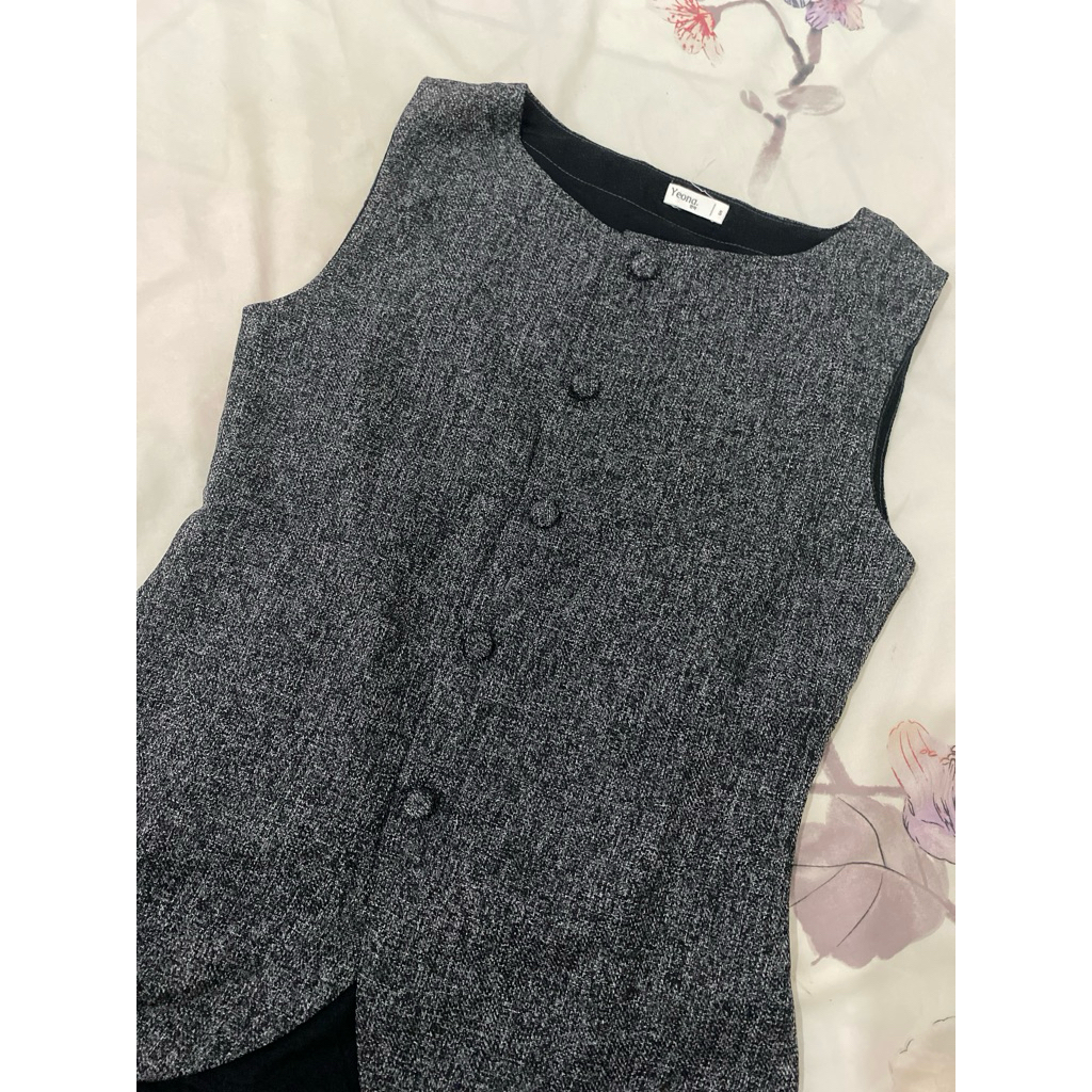 preloved | vest yeona