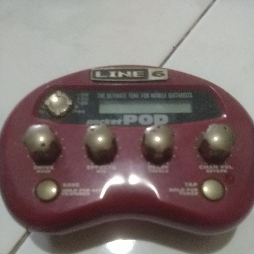POD LINE 6 /EFEK GITAR DAN BASS