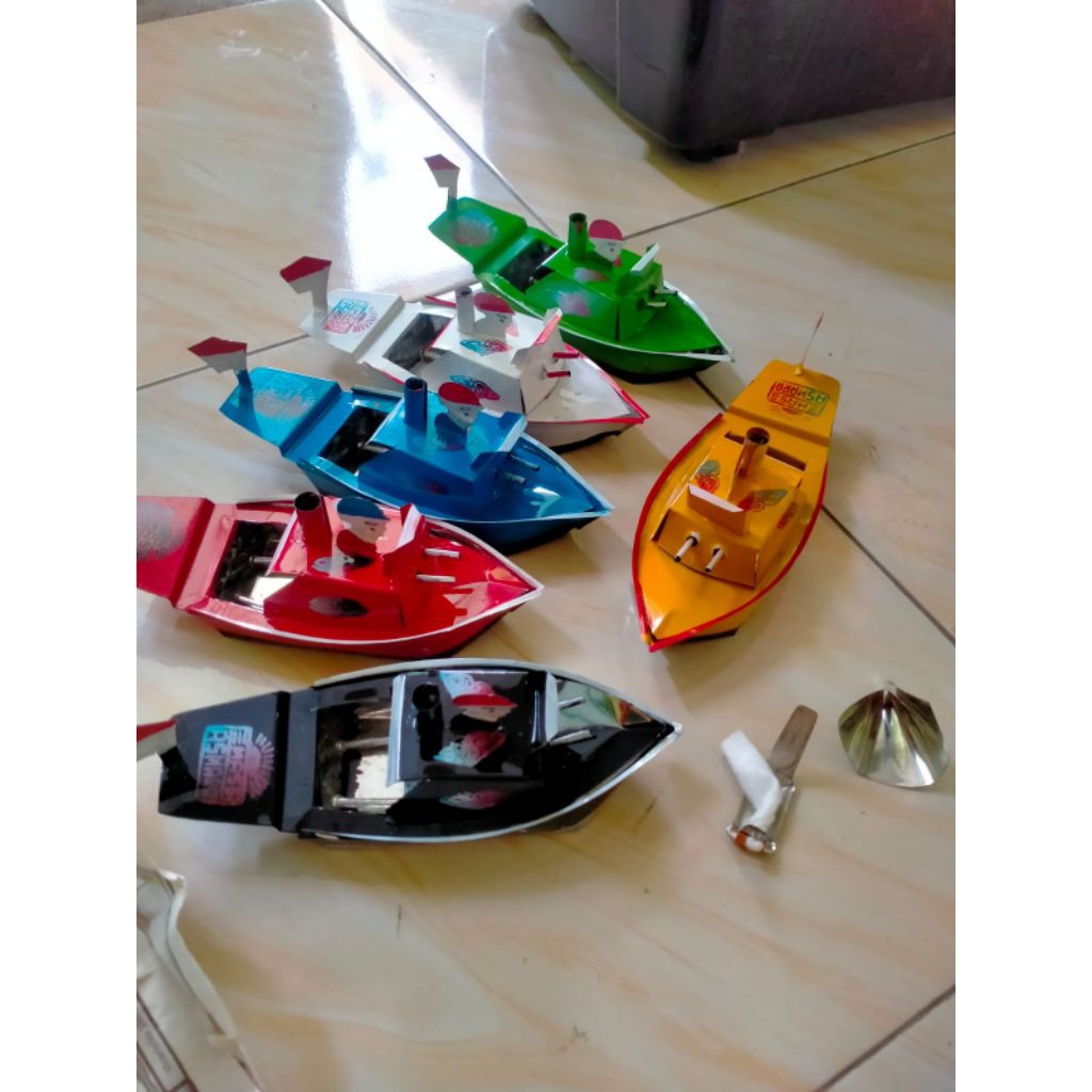 MAINAN KAPAL OTOK OTOK JUMBO/PERAHU OTOK OTOK/MAINAN TRADISIONAL/MAINAN JADUL OTOK OTOK BESAR TERMUR
