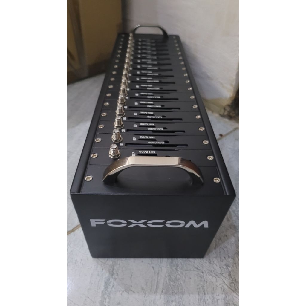 Modem Foxcom 16 Port 2G