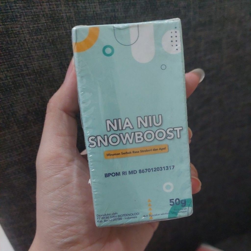 

NIA NIU NOWBOOST MINUMAN RASA STROBERI DAN APEL 50GR