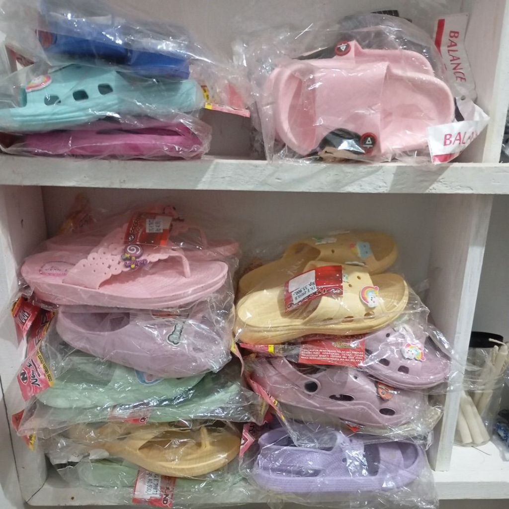 OBRAL SANDAL NEW ERA ANAK PEREMPUAN CUCI GUDANG