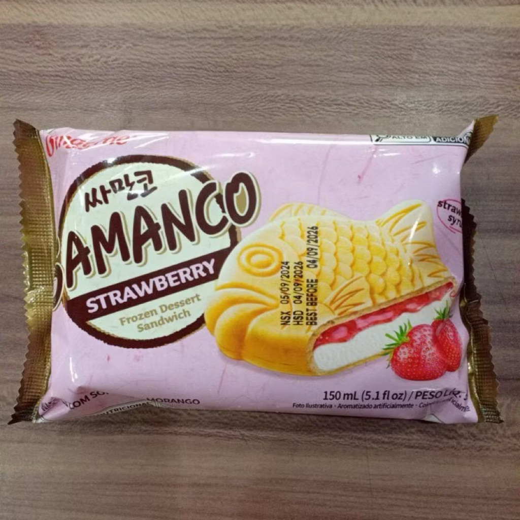 

Binggerea Es Ice Cream Samanco Strawberry | Ice Cream Kore Bentuk Ikan Rasa Strawberry 150ml