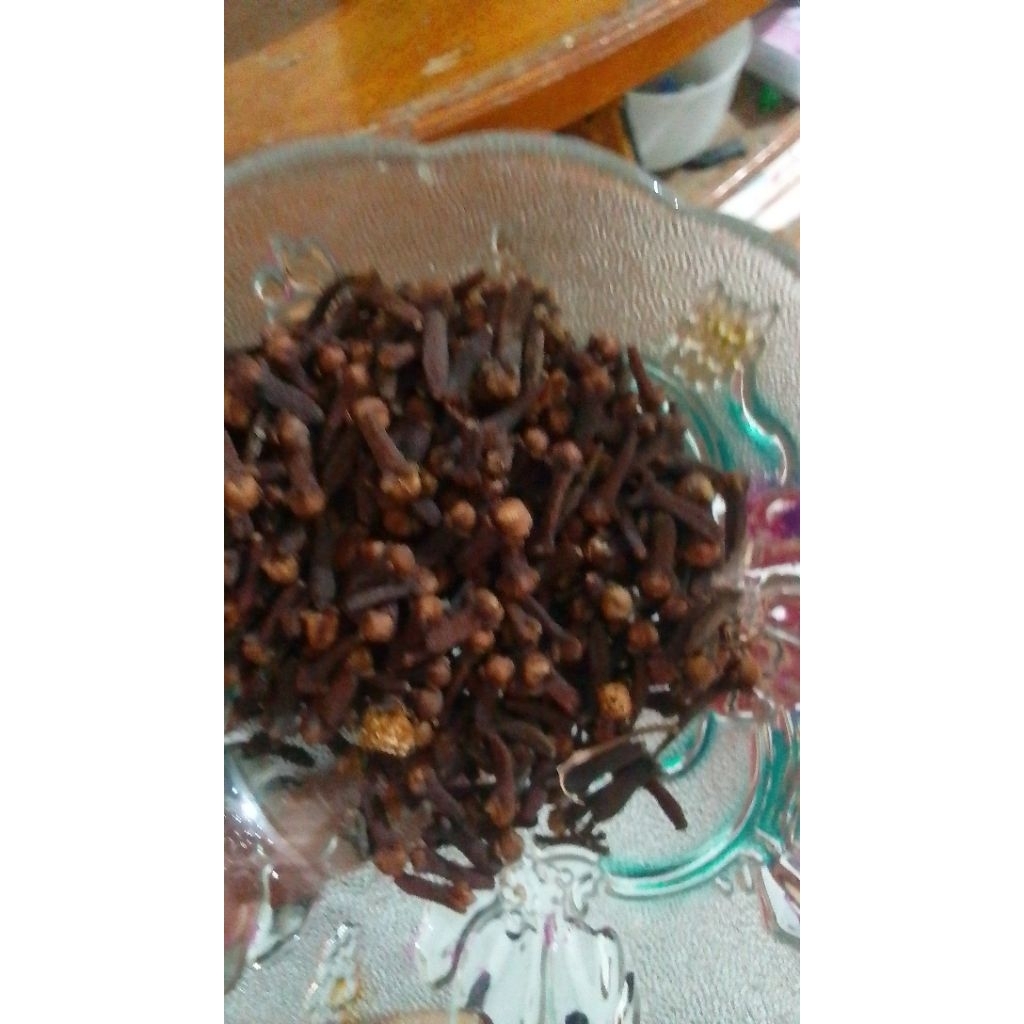 

cengkeh kering Garut 100gr