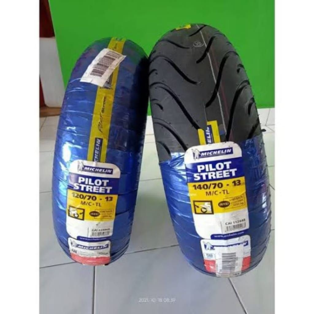 PROMO!!! Sepasang ban nmax ukuran 140/70-120/70- ring13 tubless merk Michelin
