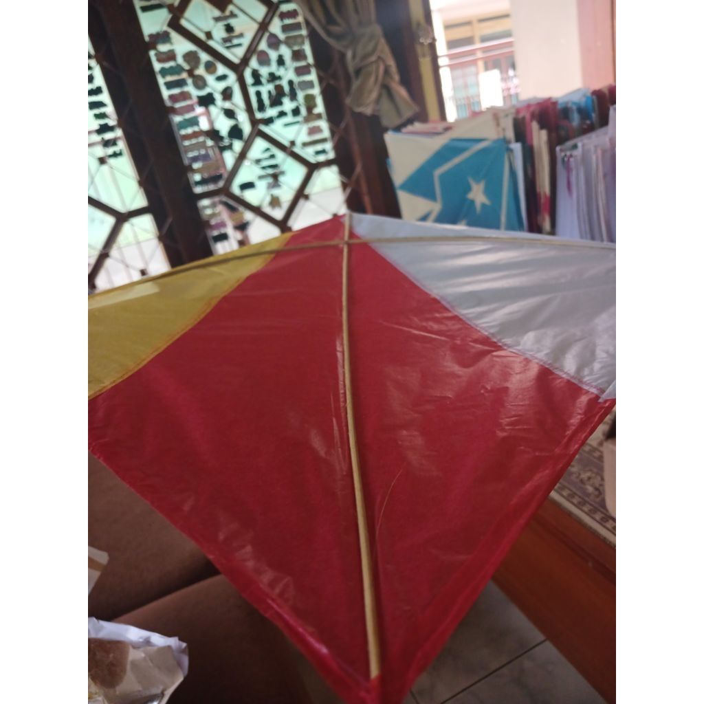 layangan aduan dasi standar harga murah dapat 100pcs layangan