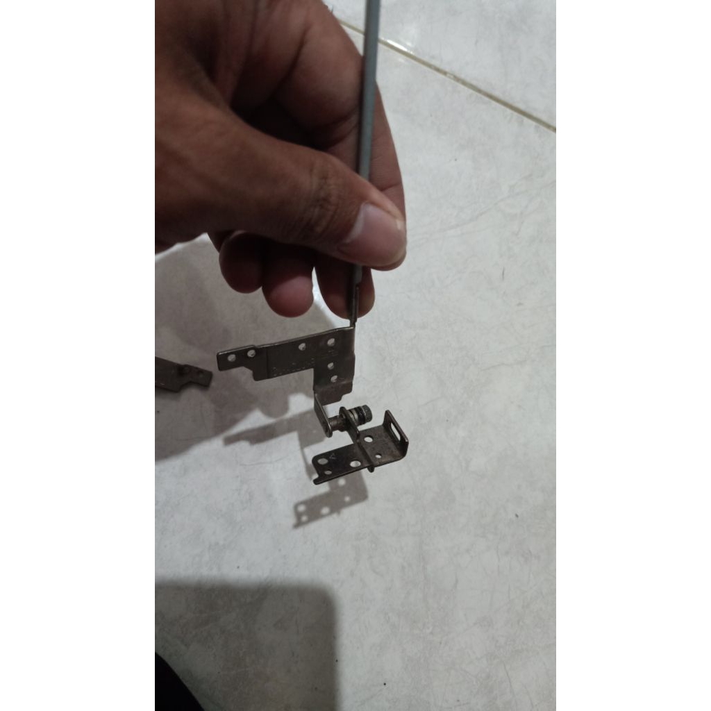 Engsel Laptop Lenovo G40-45