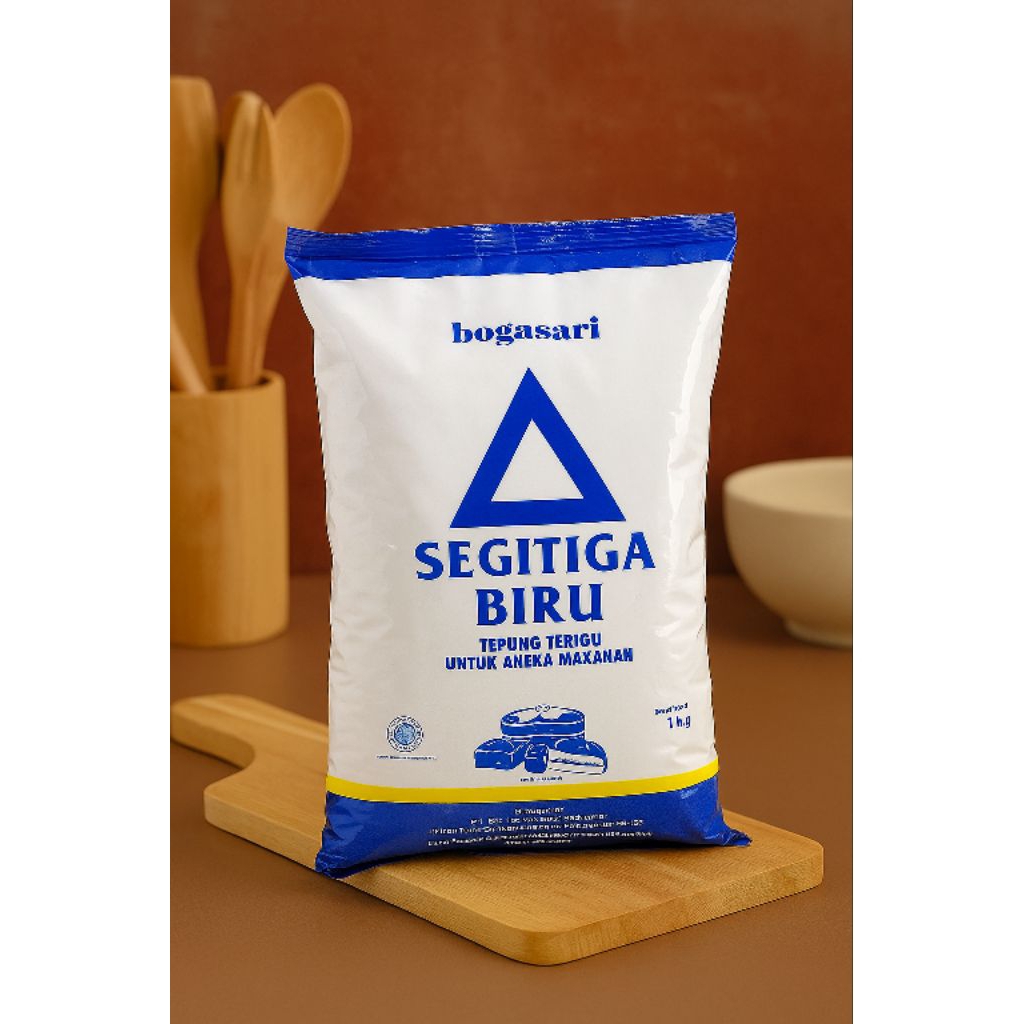 

Tepung terigu tepung segitiga biru 1 kg