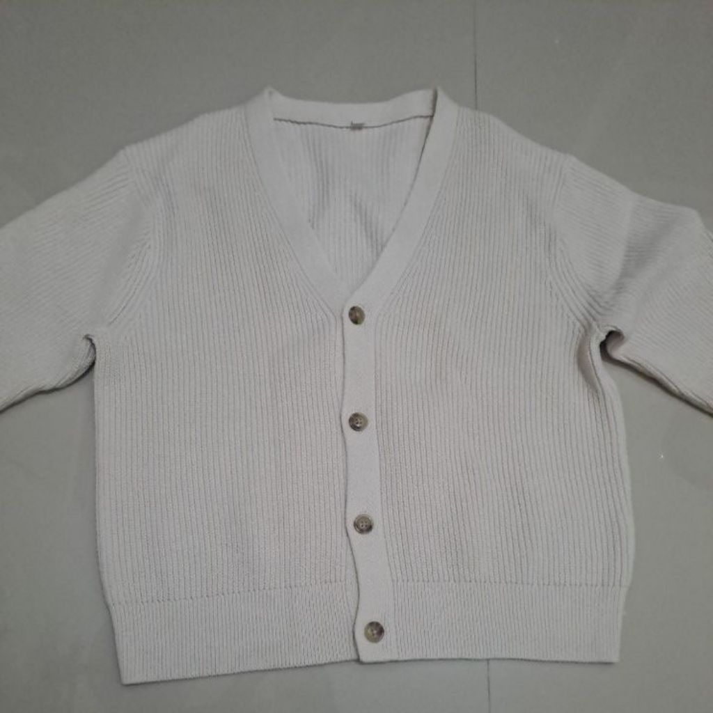 preloved cardigan uniqlo