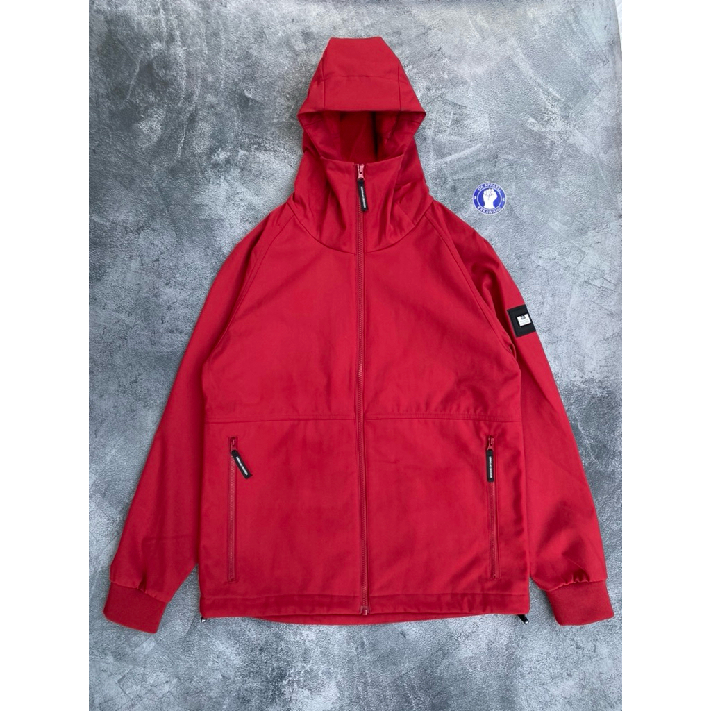 Ready stok Weekend Offender Sulta Softshell Jacket Red Original