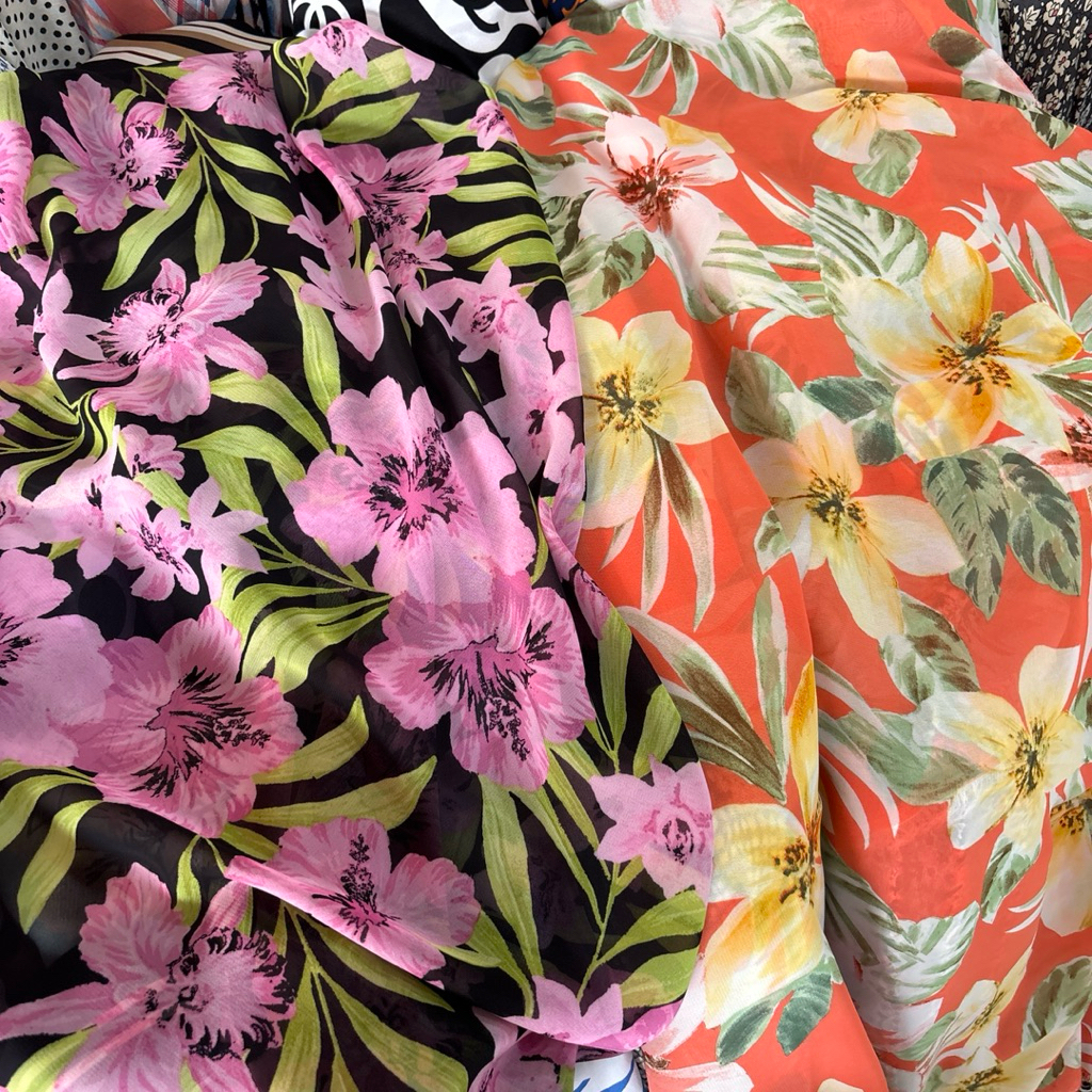 Kain Sifon Ceruty Motif Bunga Kembang – Bahan Lembut Flowing untuk Blouse, Dress & Outer dan atasan 