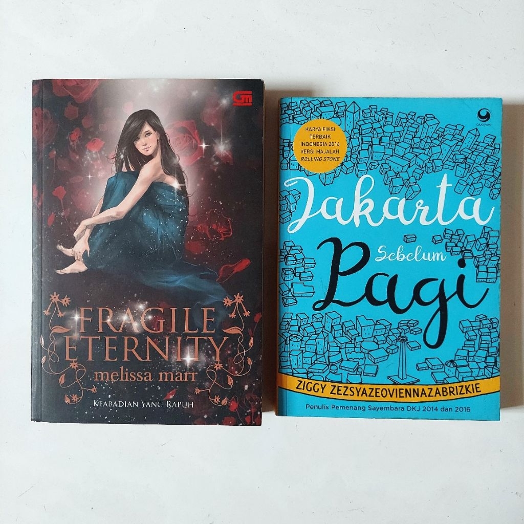 JSP (Cover Biru) & Fragile Eternity - Ziggy Z & Melissa Marr