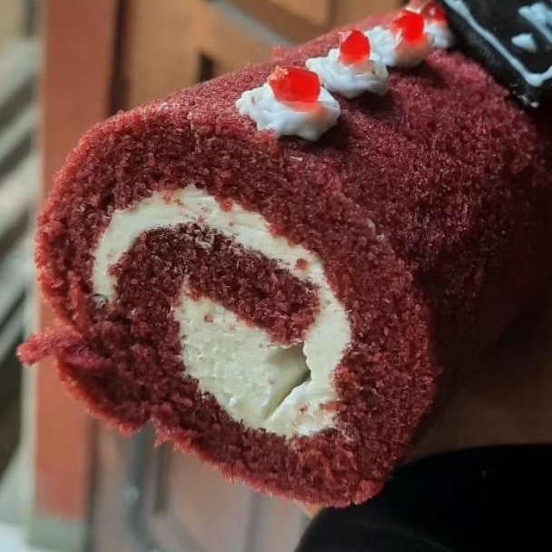 

Bolu Gulung Red Velvet 22 cm dapat 13 potong