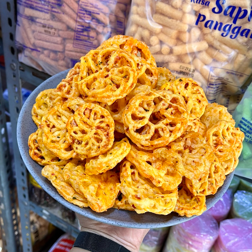 

KRUPUK MAWAR JELETOT DAUN JERUK KRUPUK RAFAEL