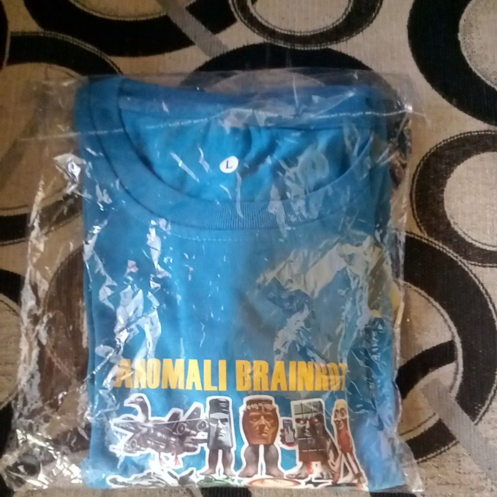 BAJU ANOMALI BRAINROT