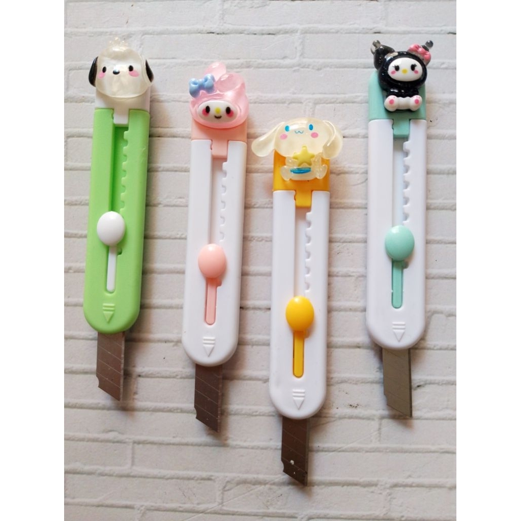 

CUTTER MINI PORTABLE SR-1 SANRIO / PISAU KECIL / ALAT PEMOTONG