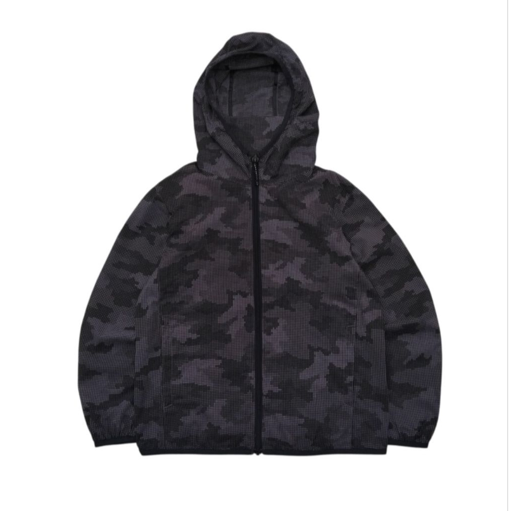 UNIQLO kids jacket camo running pockeble size 130 fit 7 - 8 th (P49xL42)