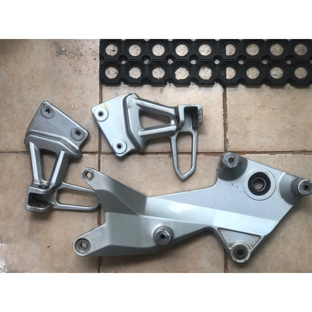 Arm dan Footstep Skywave