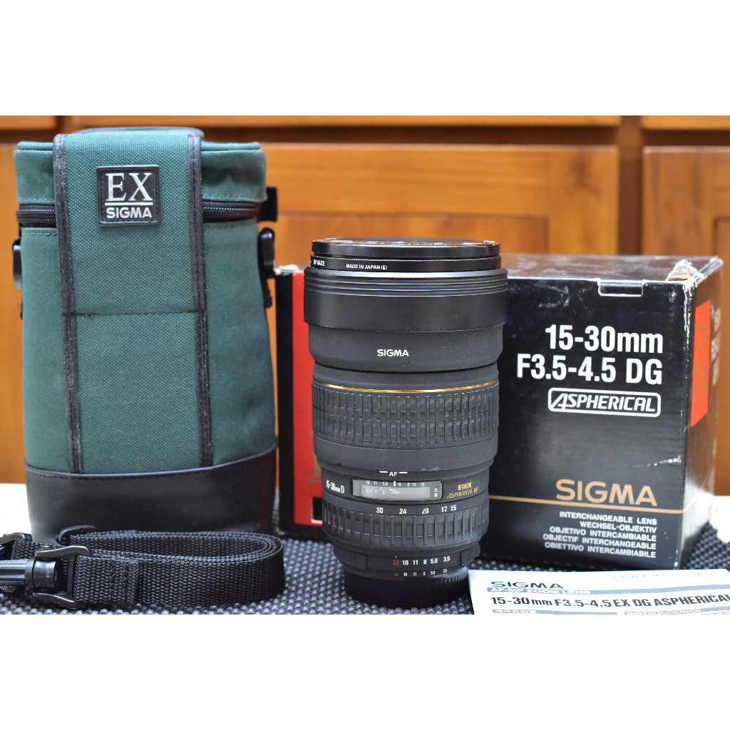 Dijual Lensa Sigma 15 - 30 mm f / 3.5 - 4.5 EX DG Aspherical For Nikon Used Fair Condition