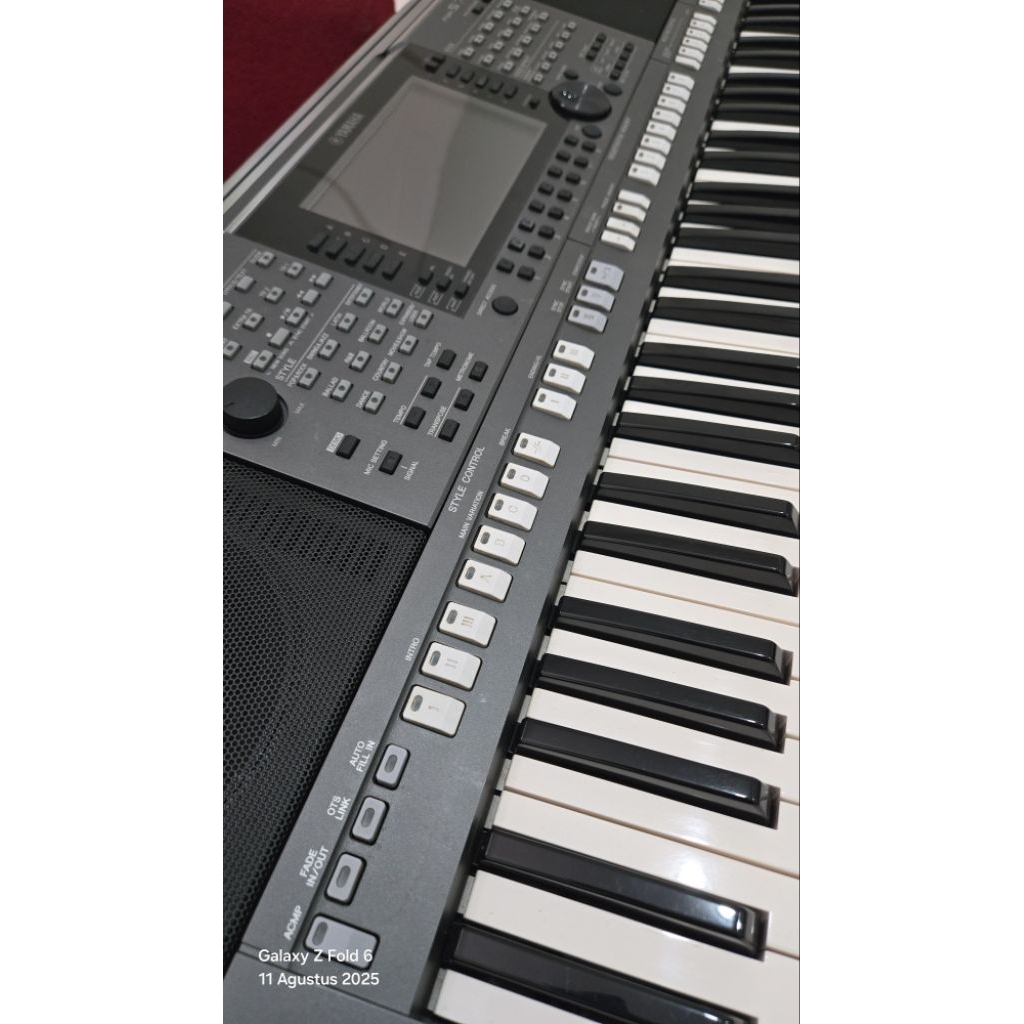 YAMAHA PSR S770 Keyboard Organ Tunggal Second Like New Istimewa