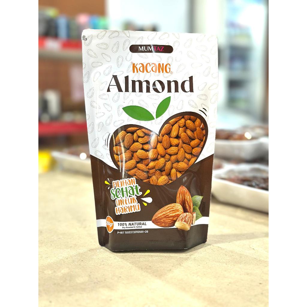 

Kacang Almond Premium Pouch 250gr