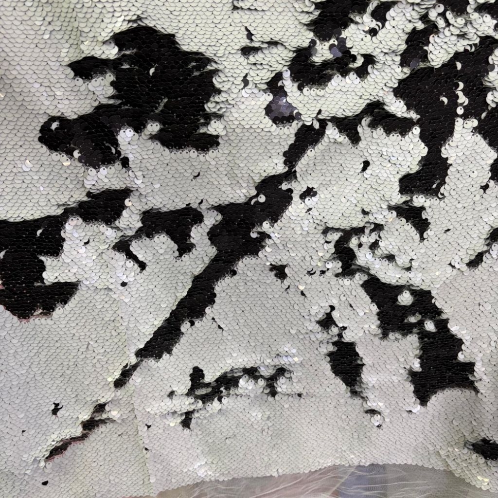 kain tile sequin - kain tile sequin motif abstrak  - kain tile sequin tebel  ( hitam putih) fy