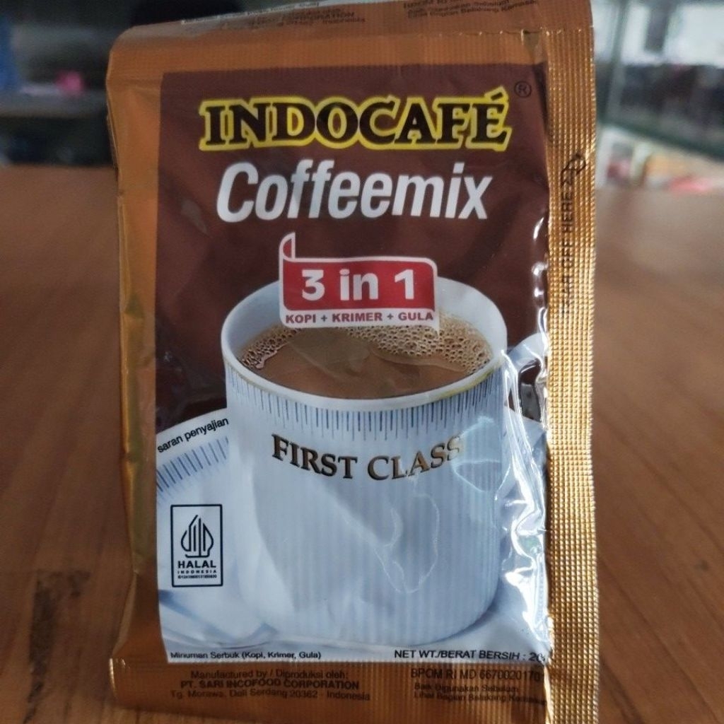 

KOPI INDOCAFFE COFFEEMIX RENCENGAN