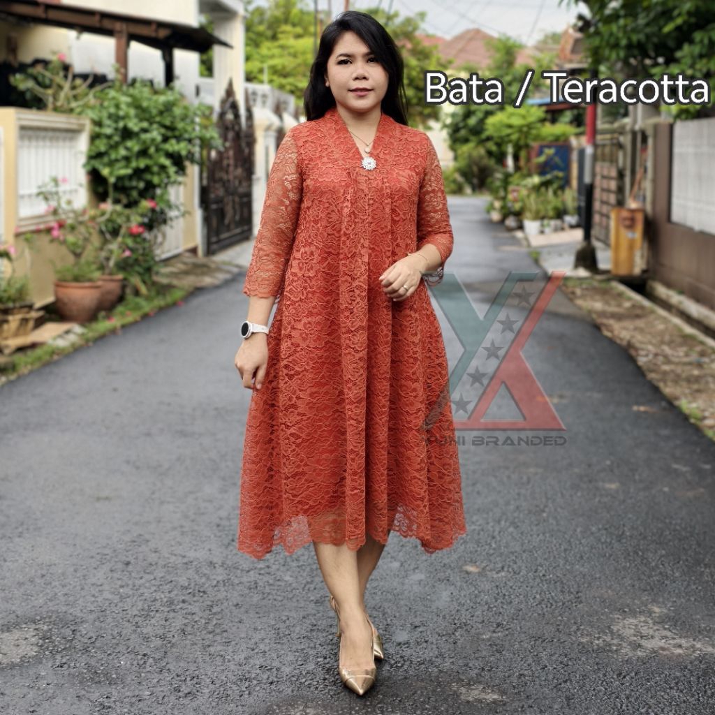 Silvana Dress Pesta Brukat Wanita Gaun  Brokat V-Neck A-Line