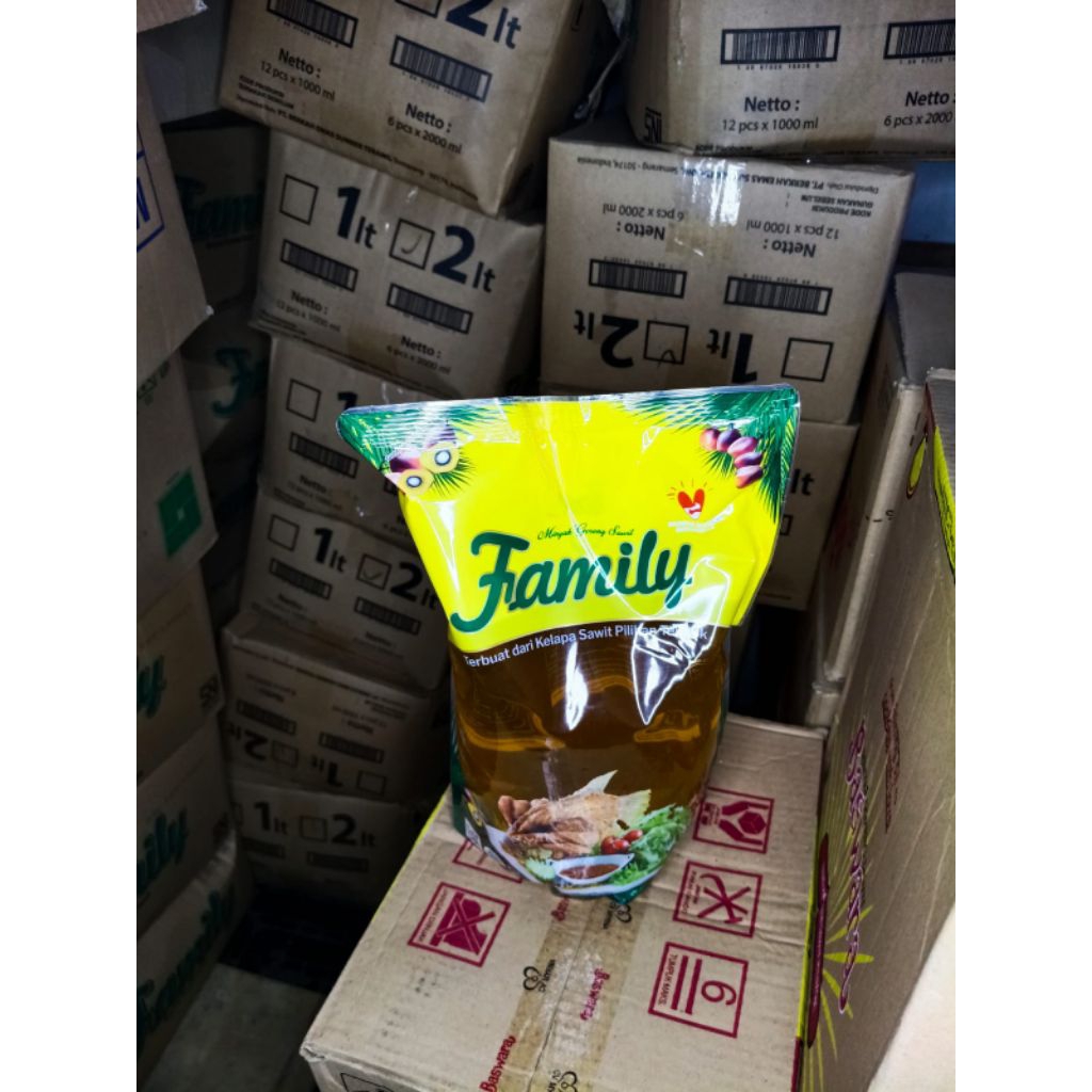 

Minyak goreng Family 2 liter 1 karton isi 6 pcs