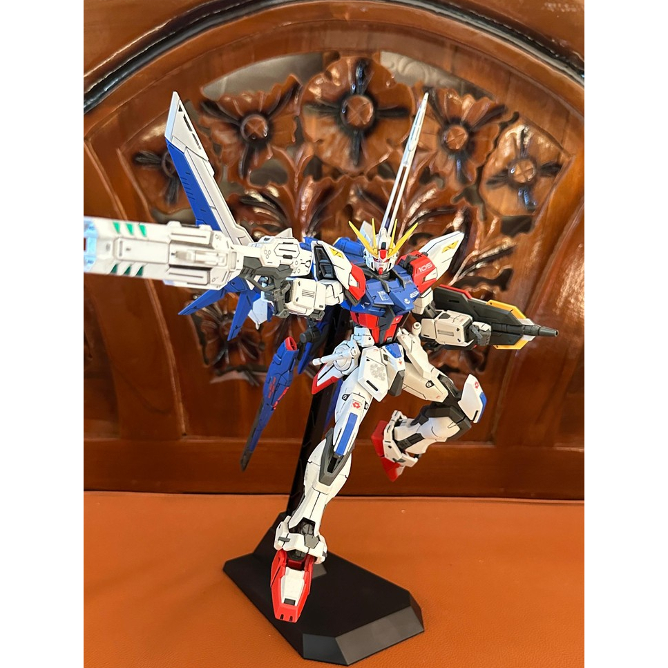 MG 1/100 Gundam Build Strike Full Package