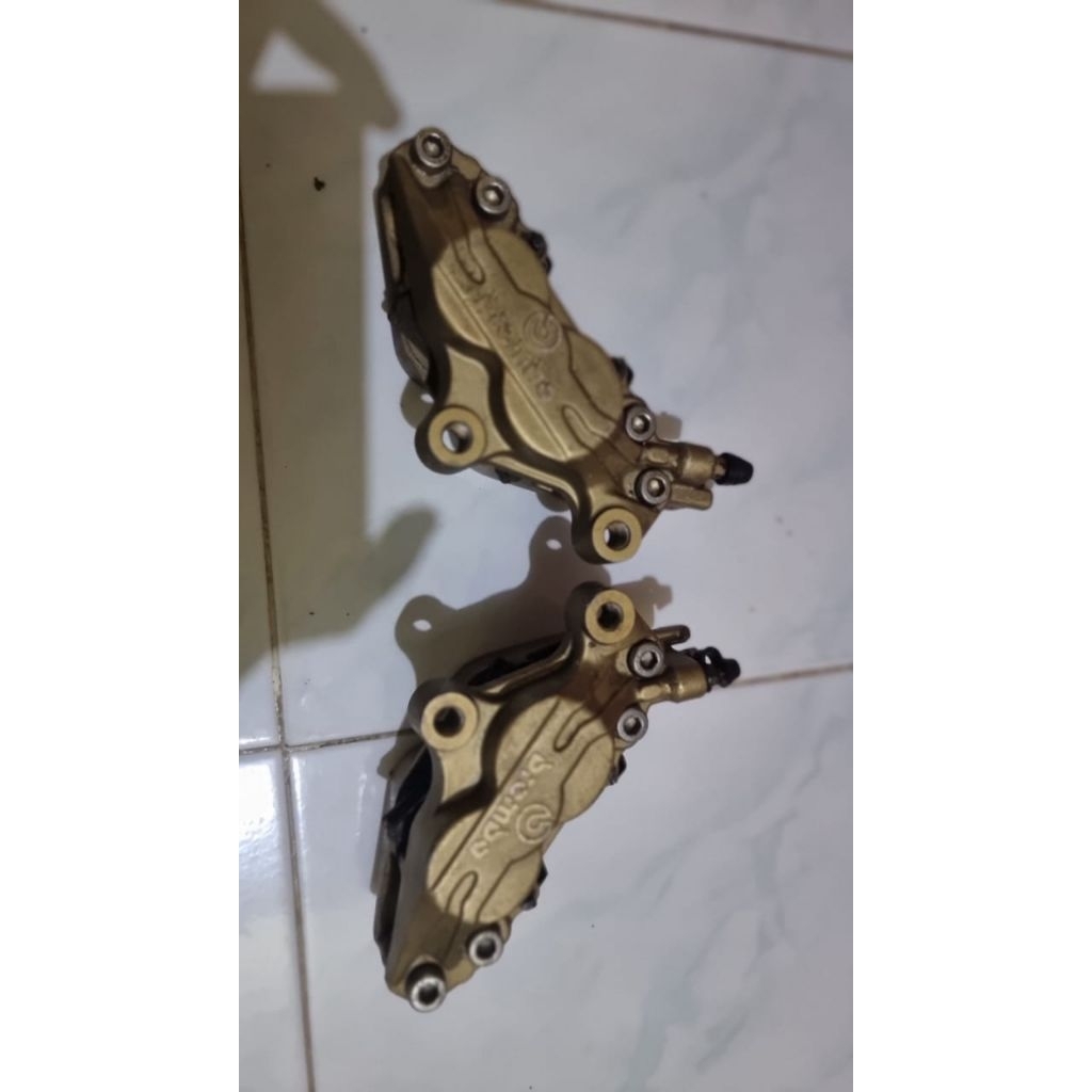 kaliper brembo ORIGINAL 4 piston