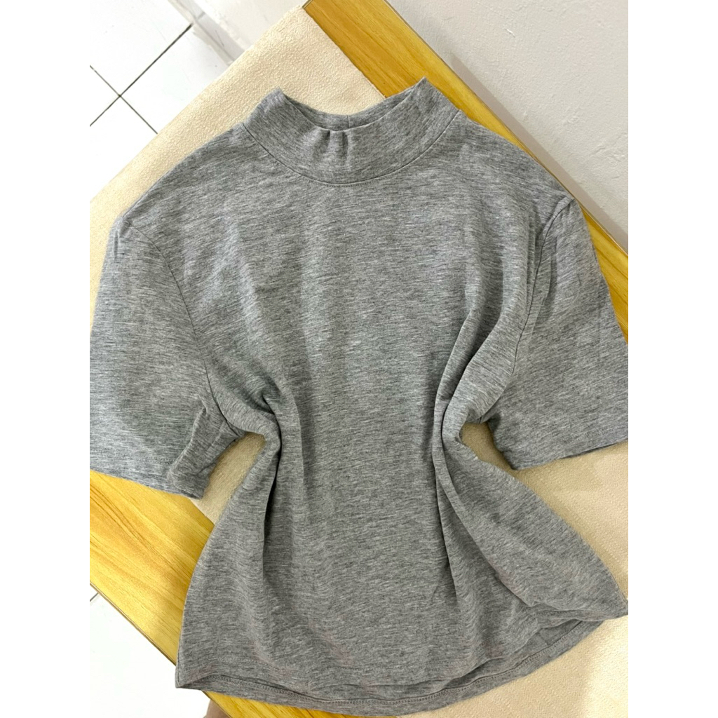 Preloved Top HM | Prelove Turtle Neck | Prelove Baju | kode 120