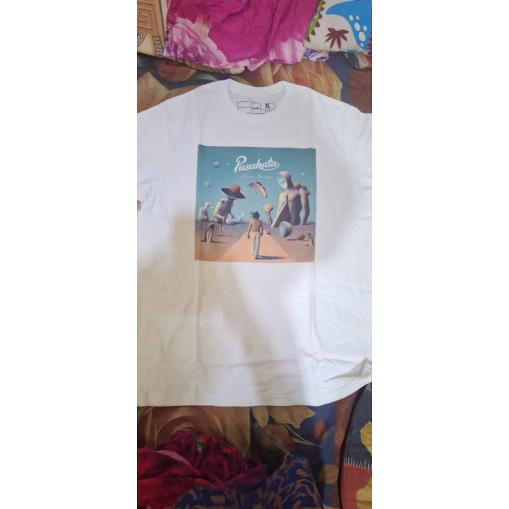 t-shirt pusakata album dua buku