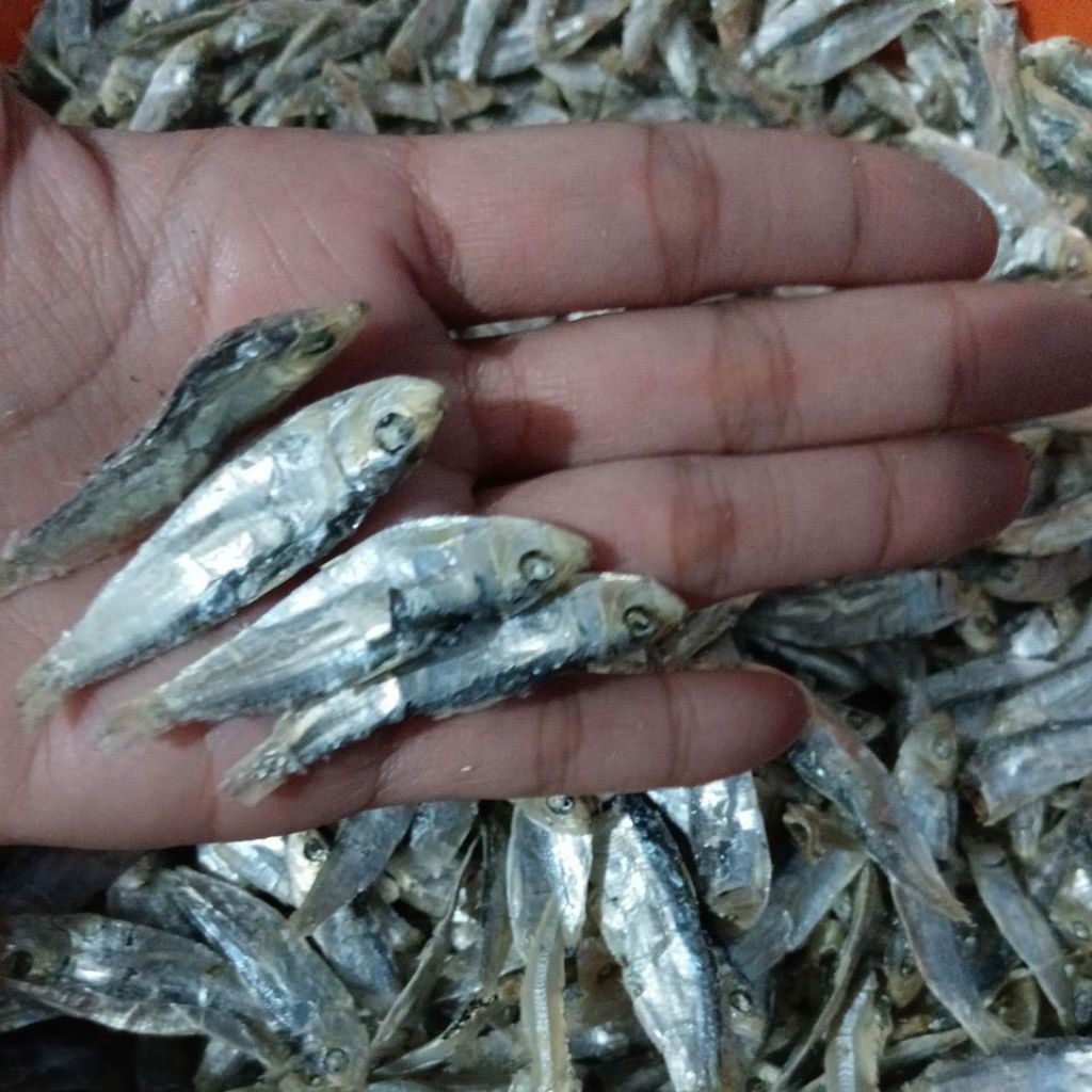 

ikan teri asin pepes/ceret