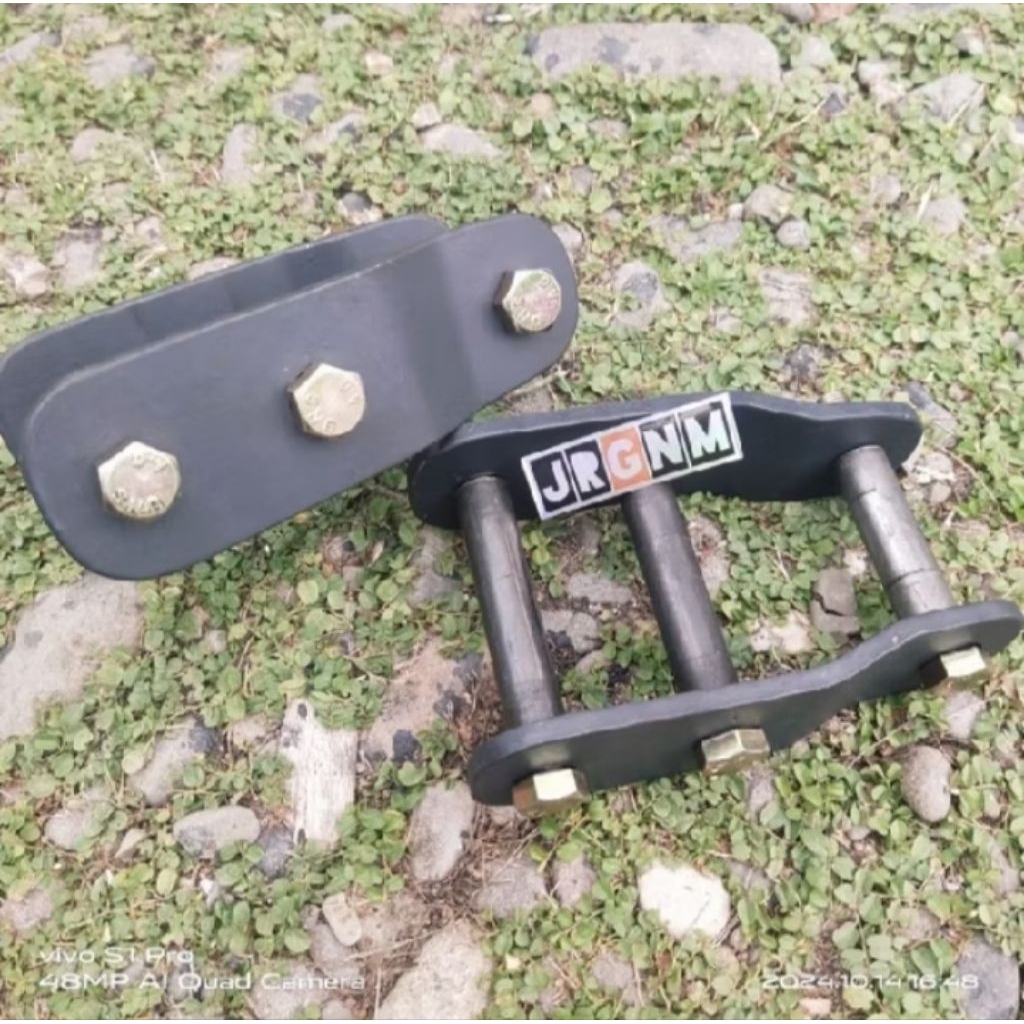 Anting Per Daun Suzuki Katana 12cm