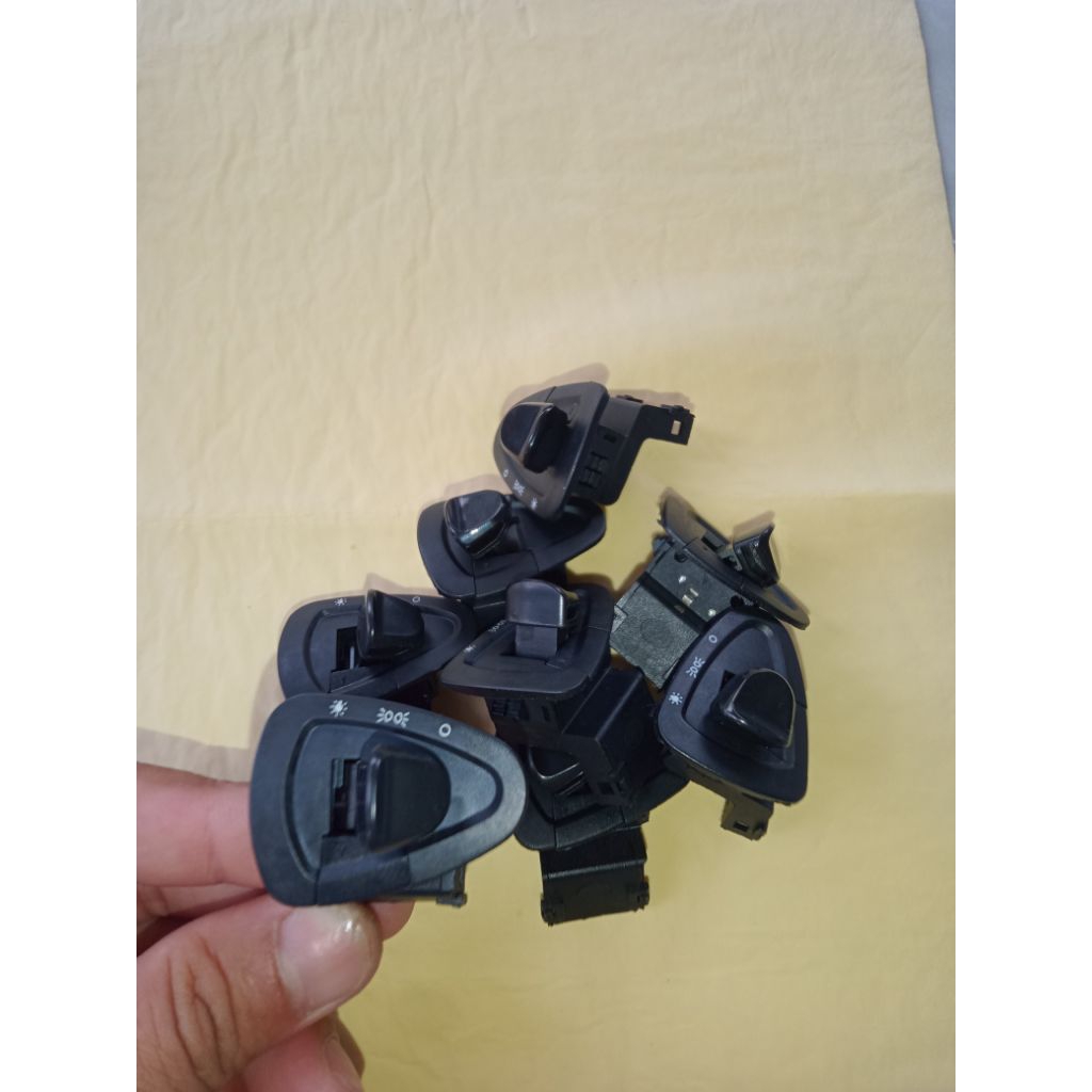 SAKLAR ON OFF REVO BEAT VARIO SCOOPY