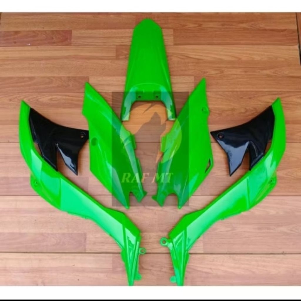 cover Body KLX DTRACKER Bodi set KLX DTRACKER Body set KLX DTRACKER Cover bodi KLX DTRACKER